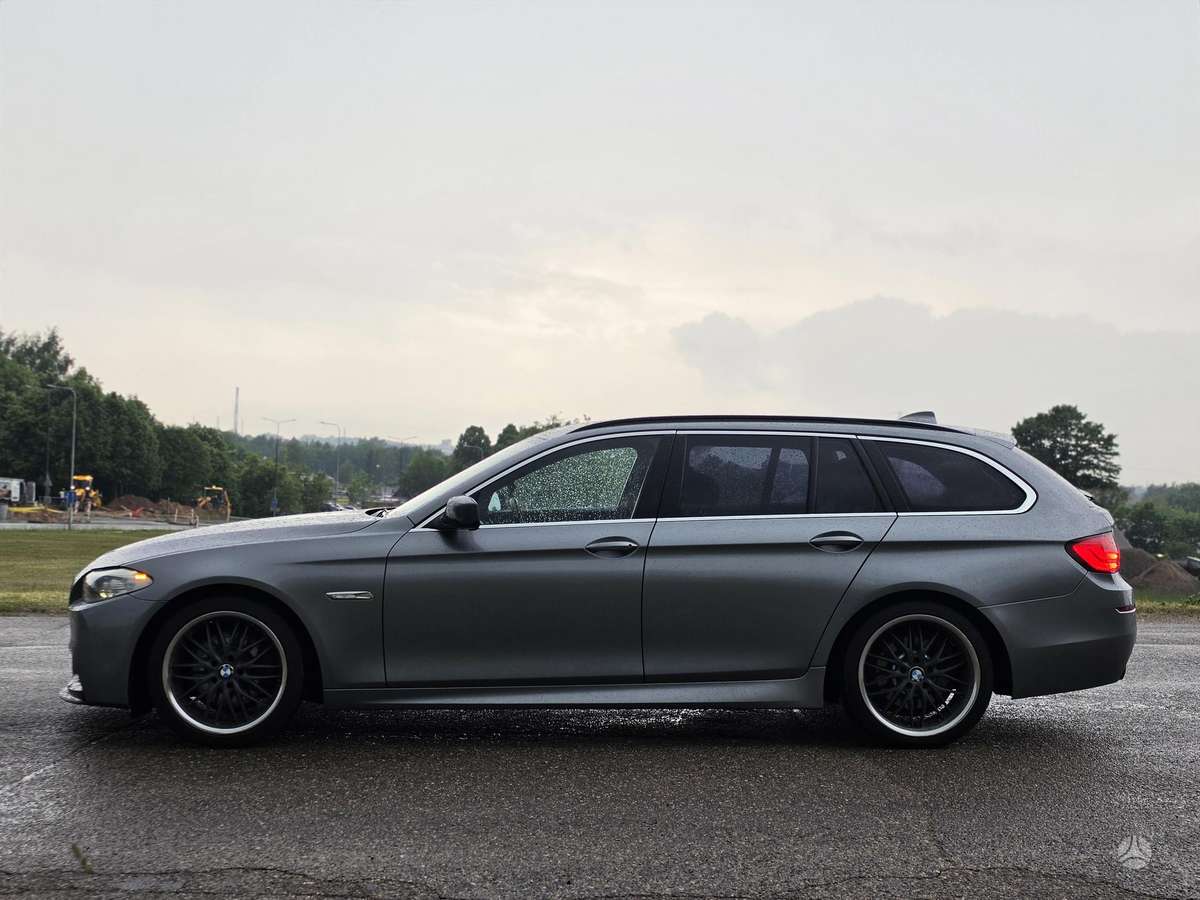BMW 520, Универсал