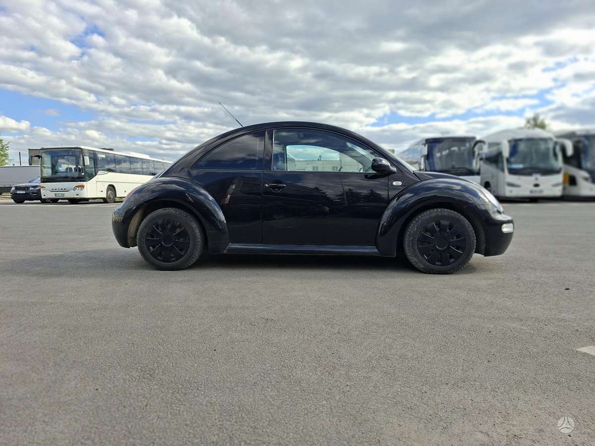 Volkswagen Beetle - 4