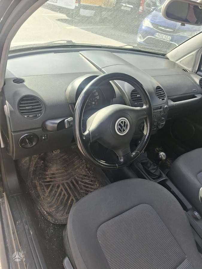 Volkswagen Beetle - 9