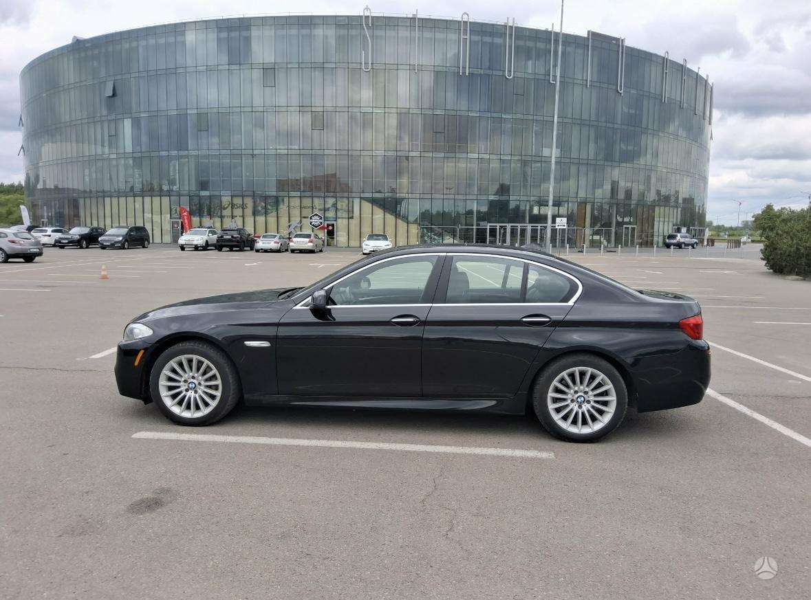 BMW 535, 3.0 l., Седан