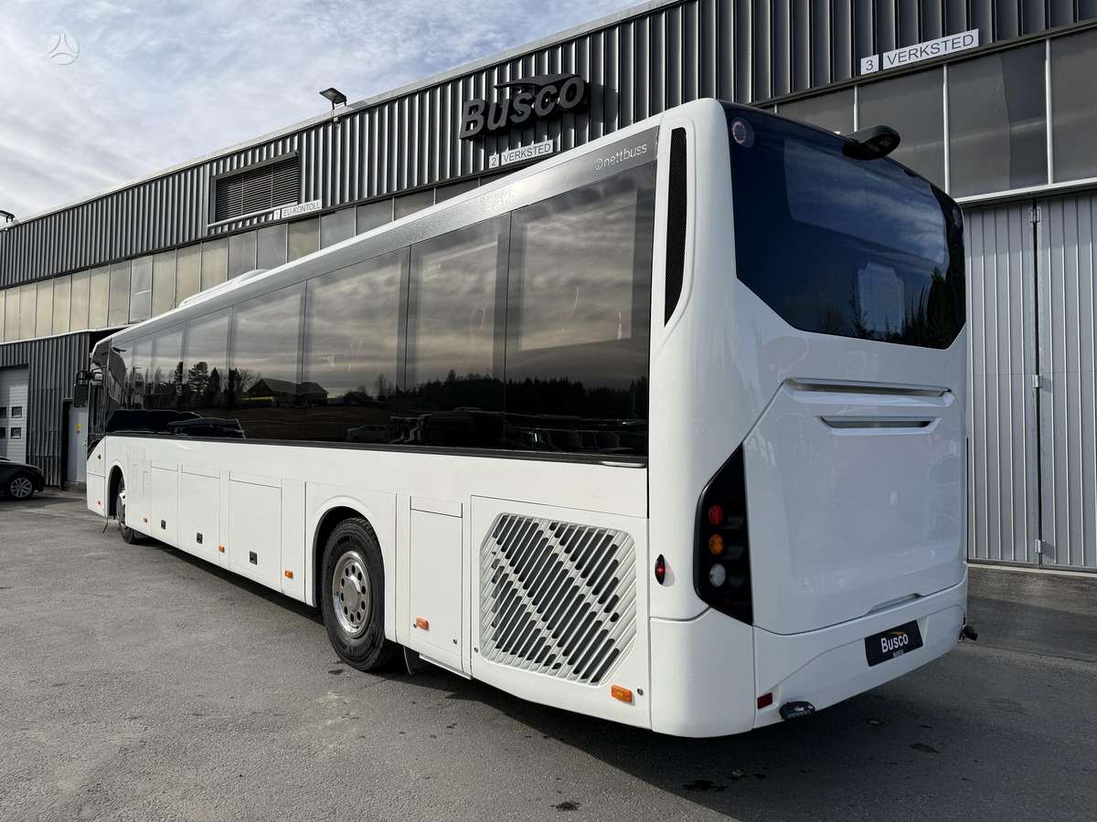 Volvo 8900, intercity / suburban