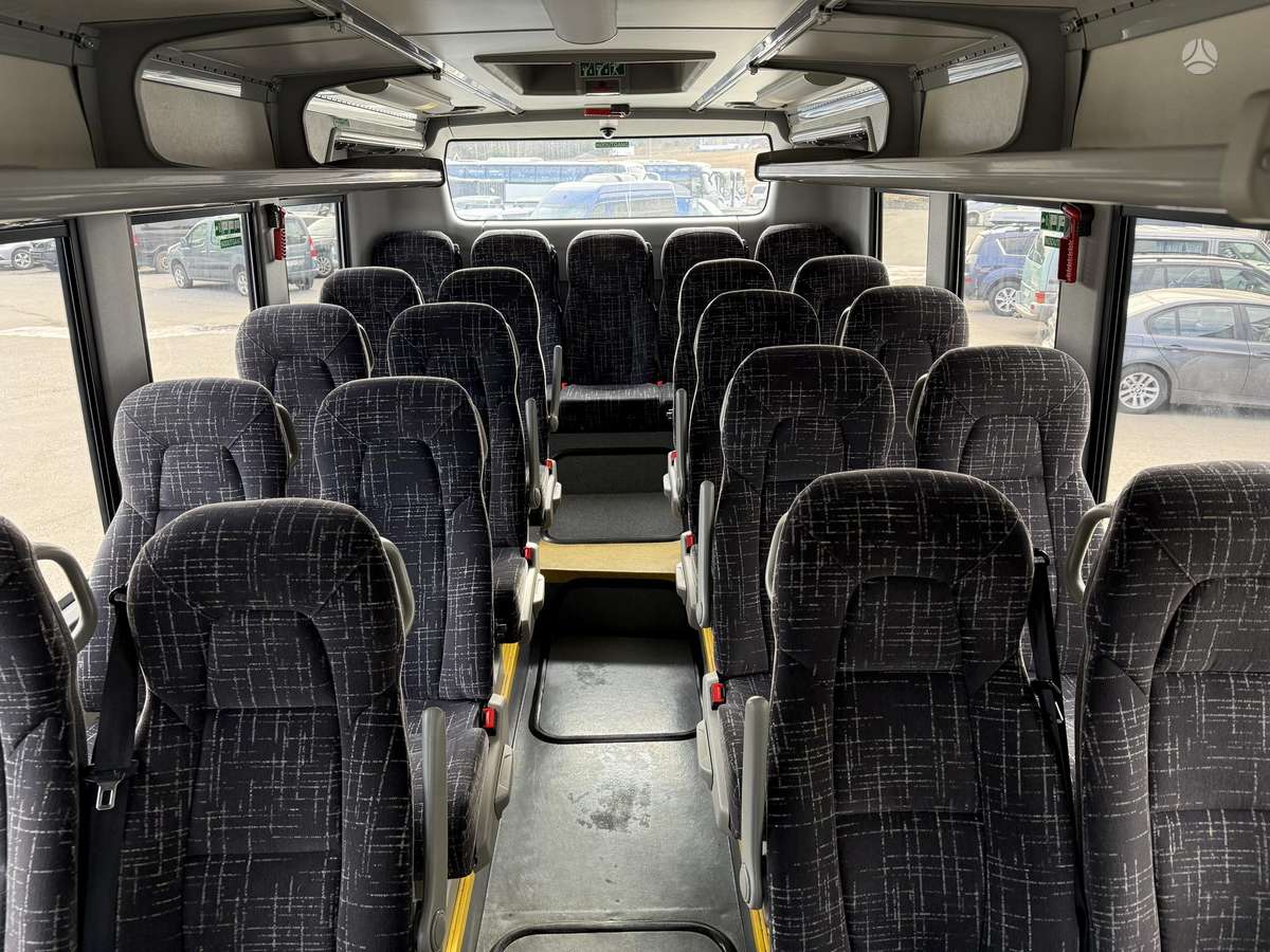 Volvo 8900, intercity / suburban