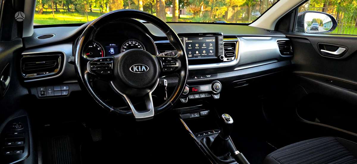 Kia Stonic, 1.4 l., hatchback