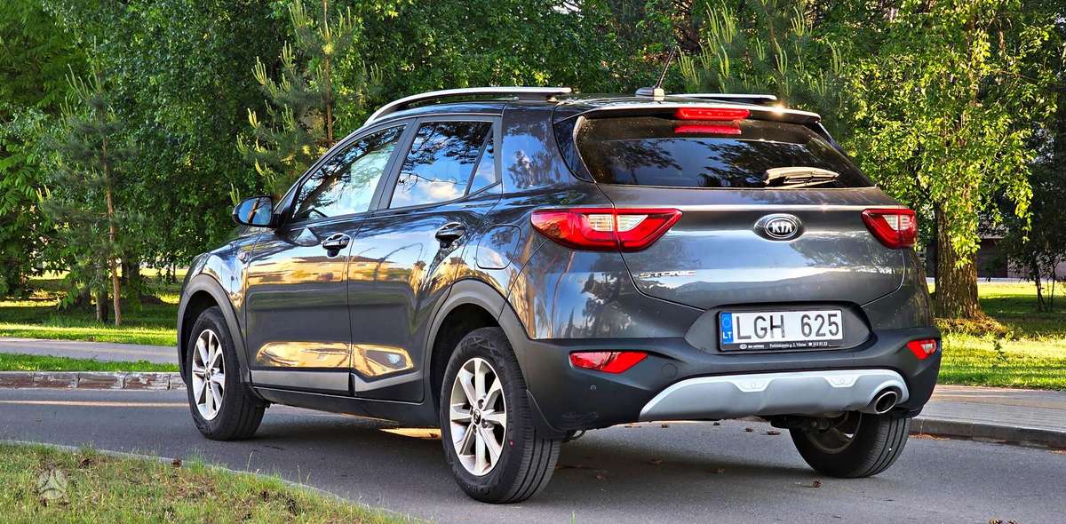 Kia Stonic, 1.4 l., hatchback