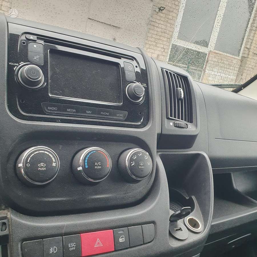 Dodge Ram, 3.0 l., cargo van