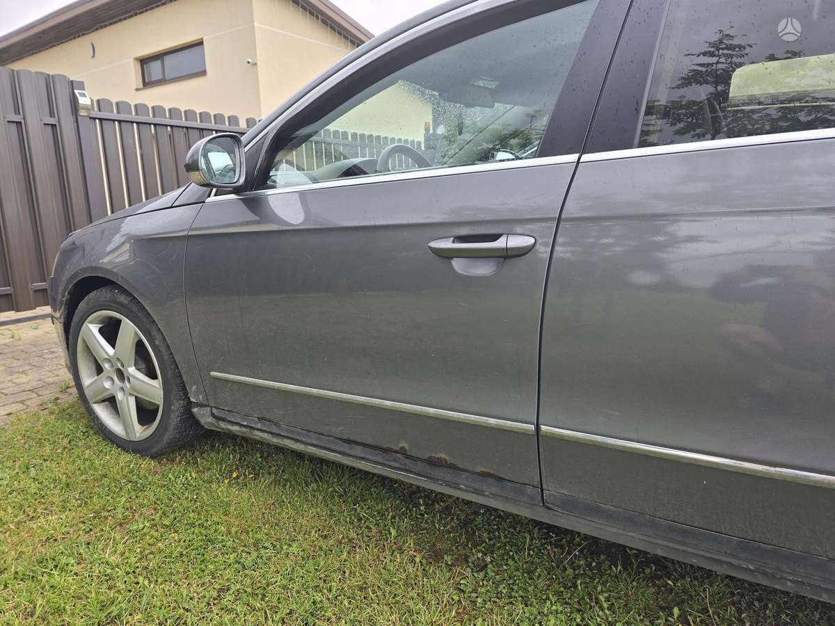 Volkswagen Passat - 9