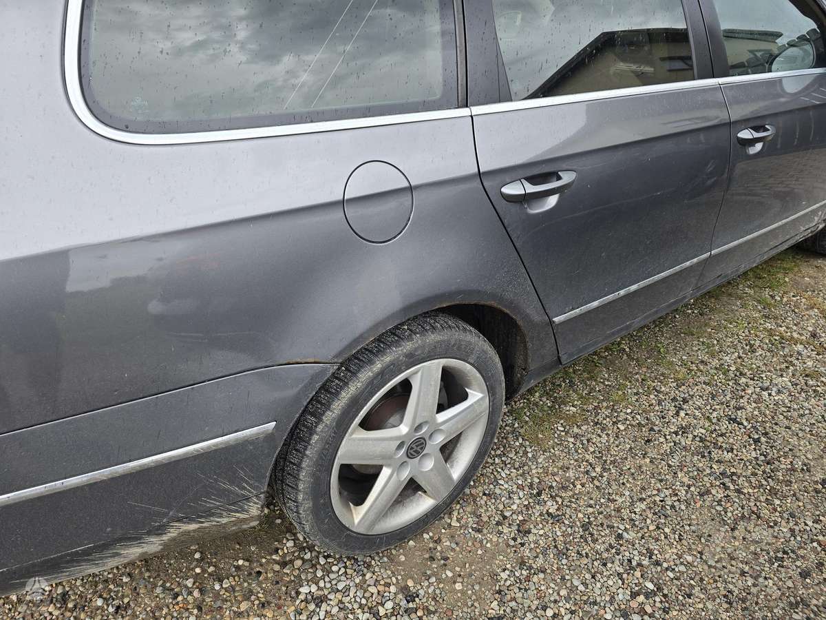 Volkswagen Passat - 10