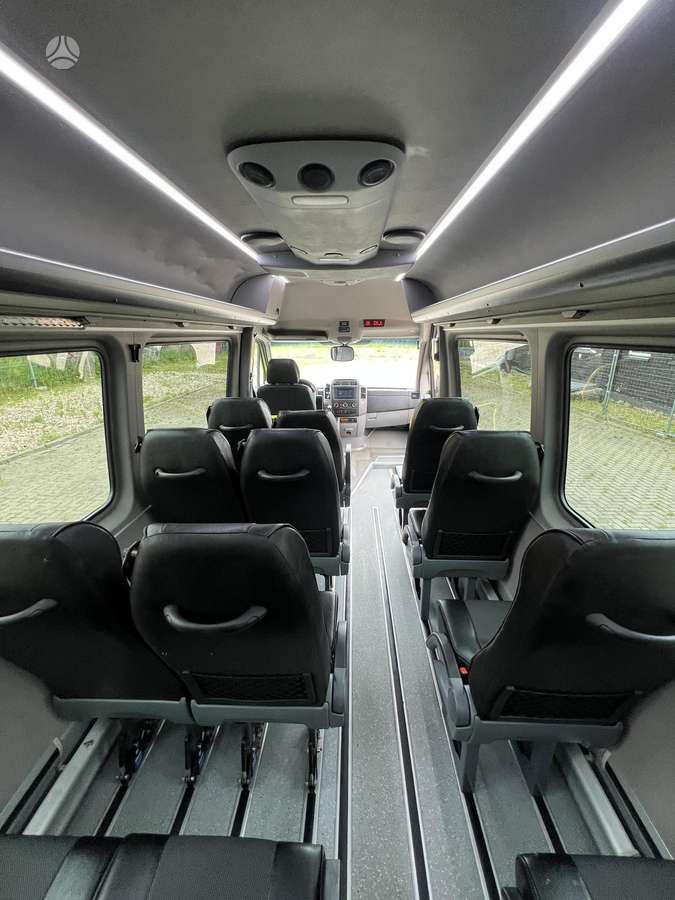 Mercedes-Benz Sprinter, passenger minibus