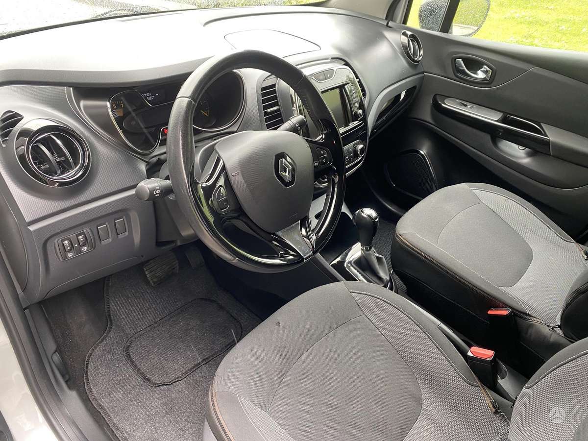Renault Captur, 1.2 l., hatchback