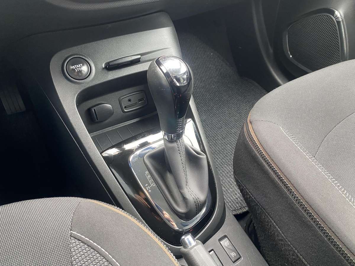 Renault Captur, 1.2 l., hatchback