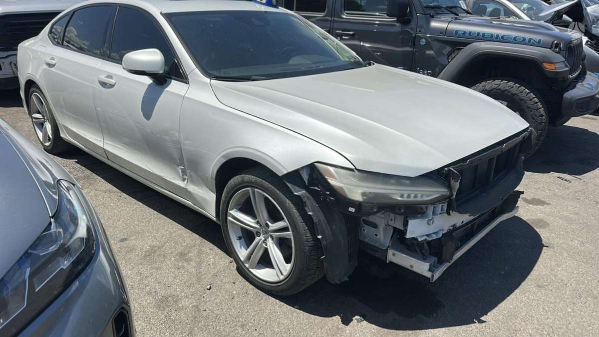 Volvo S90, 2.0 l., Седан