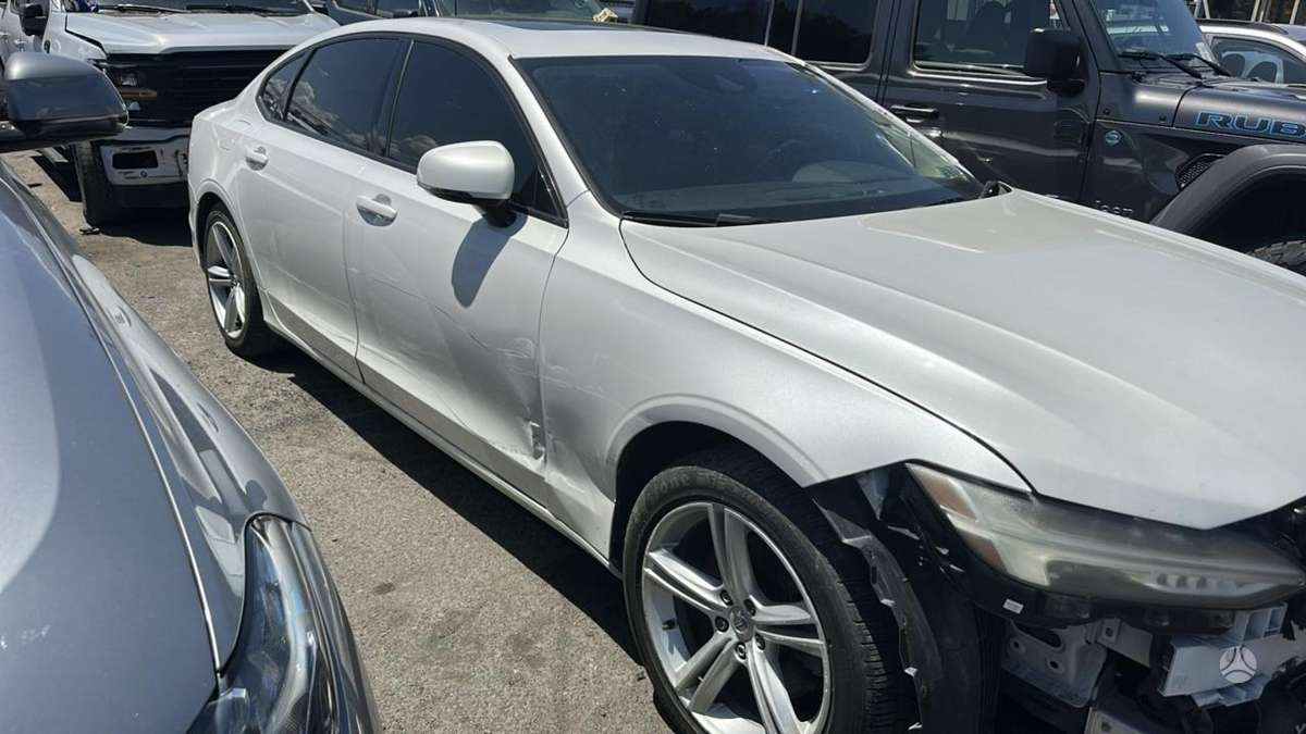 Volvo S90, 2.0 l., Седан