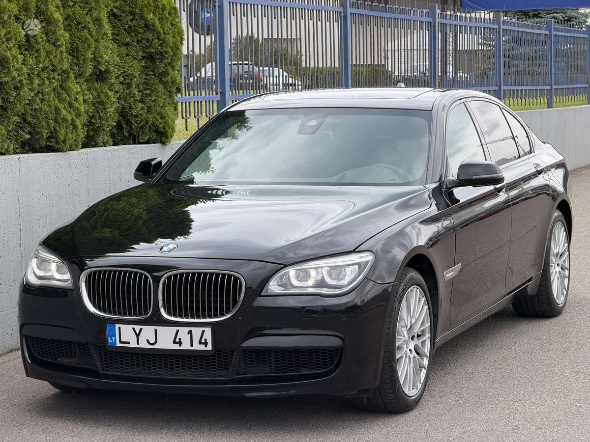 BMW 740, 3.0 l., Седан