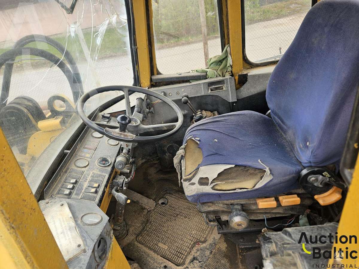 Volvo 4500, frontal loader