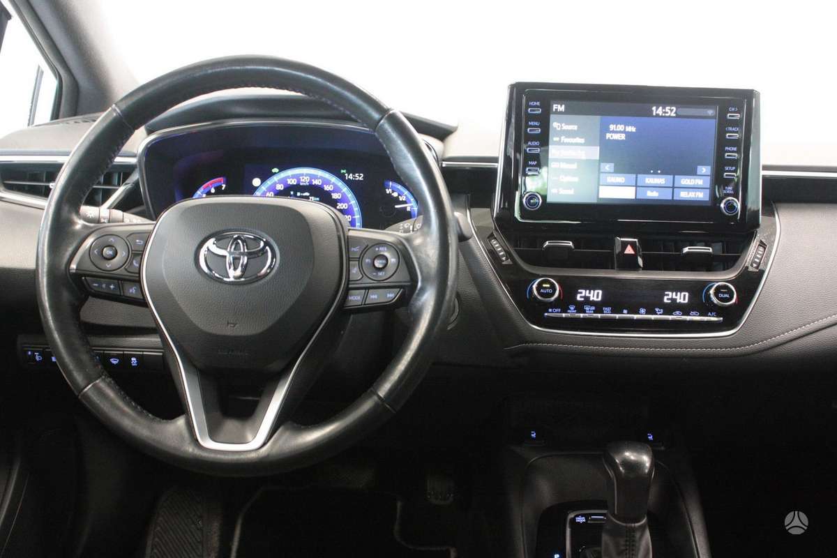 Toyota Corolla - 9