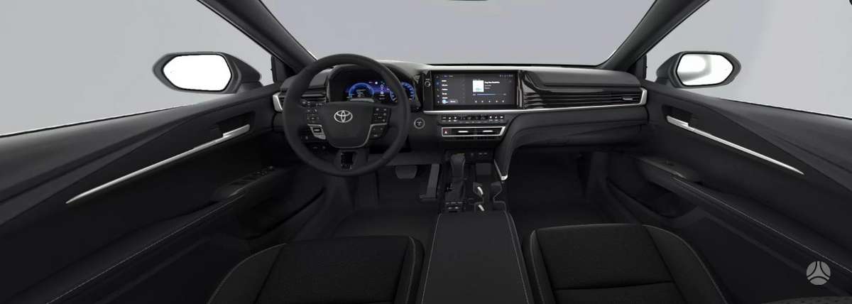 Toyota Camry - 5