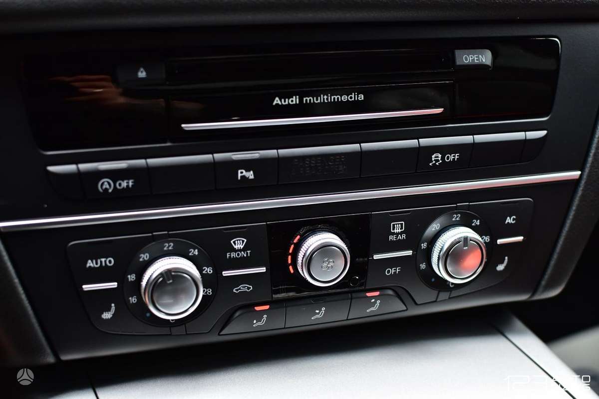 Audi A6, 3.0 l., saloon / sedan