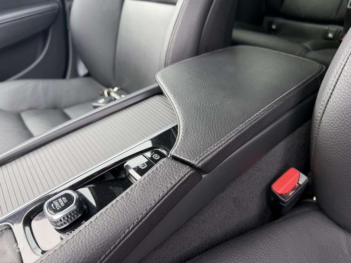 Volvo V90, 2.0 l., Универсал
