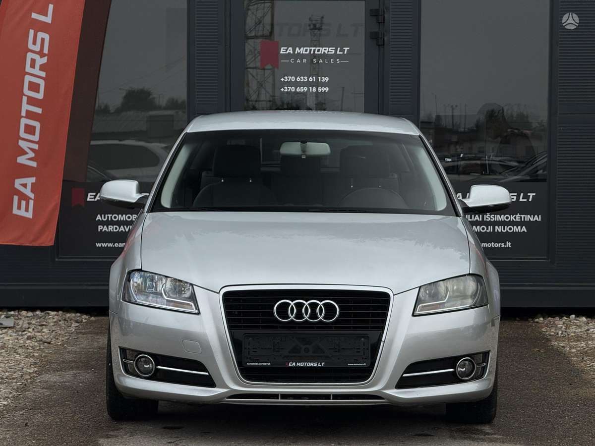 Audi A3, 1.6 l., hatchback