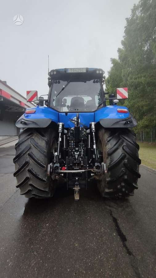 New Holland T8.435, tractors