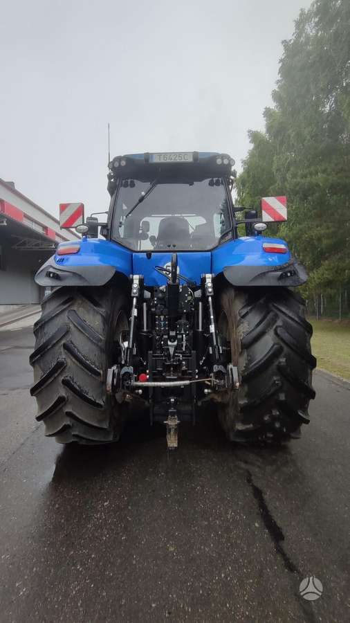 New Holland T8.435, тракторы