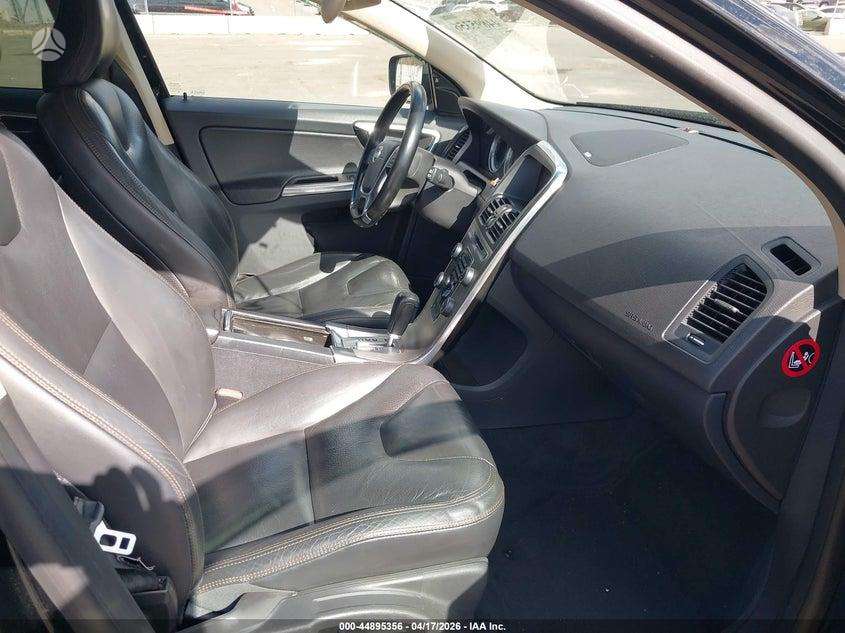 Volvo XC60 - 8