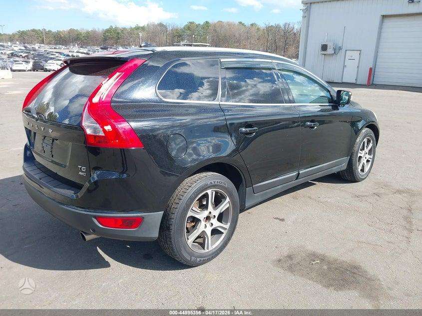 Volvo XC60 - 10