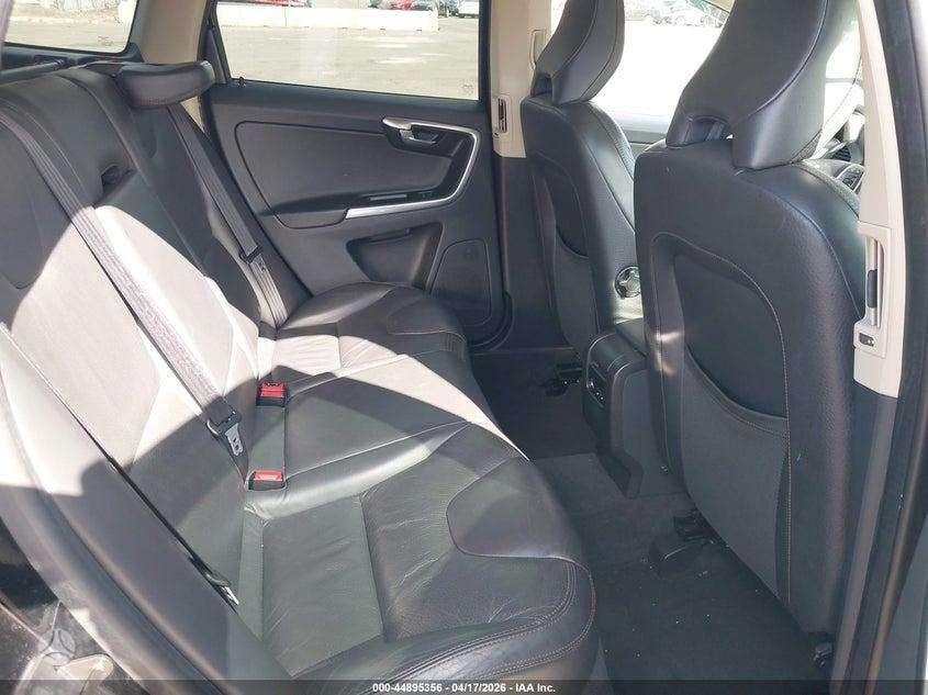 Volvo XC60 - 11