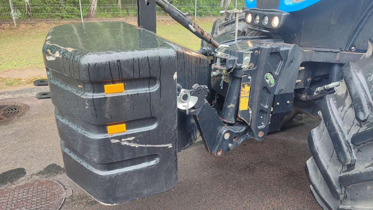 New Holland T8.435, тракторы
