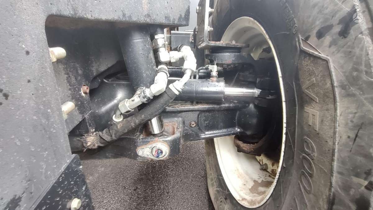 New Holland T8.435, tractors