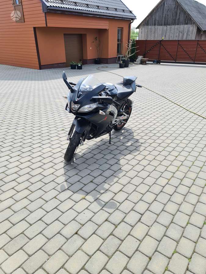 Aprilia RS 50cc, scooters / mopeds