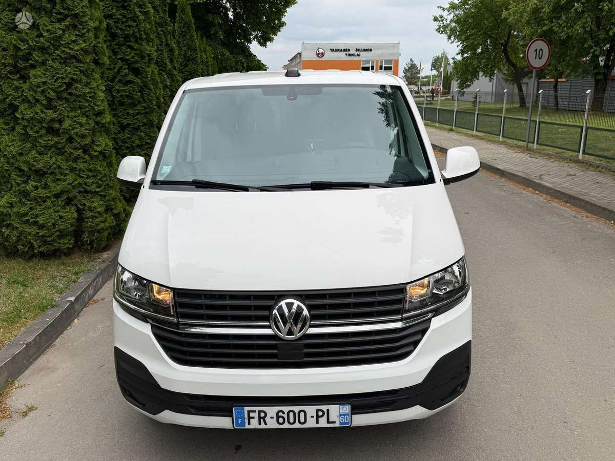Volkswagen Transporter - 11