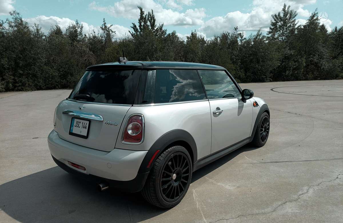 Mini Cooper, 1.6 l., hečbekas