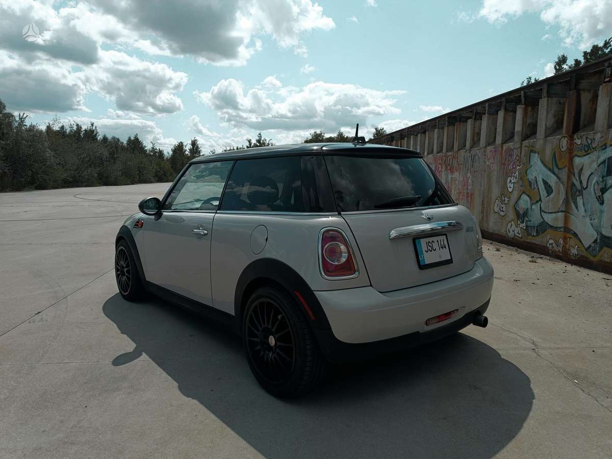 Mini Cooper, 1.6 l., hečbekas