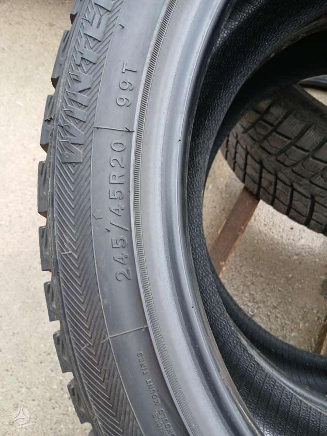Leao, всесезонные 245/45 R20