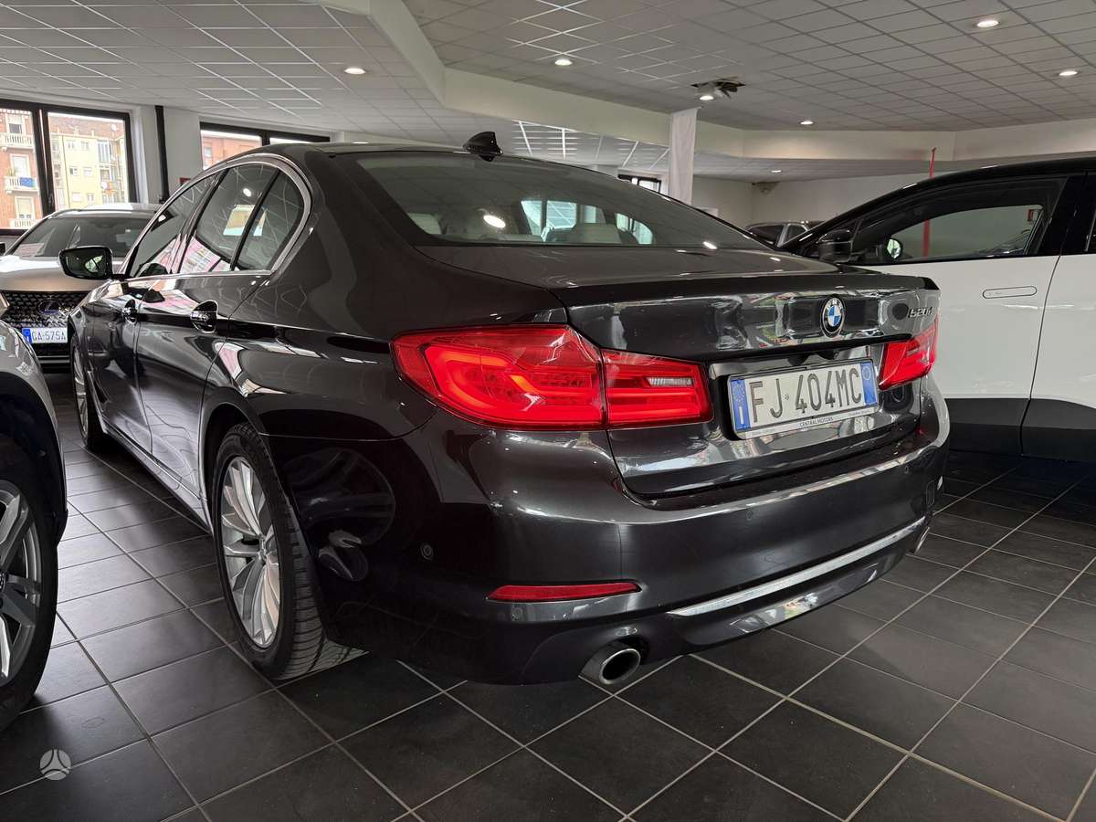 BMW 520, 2.0 l., Седан