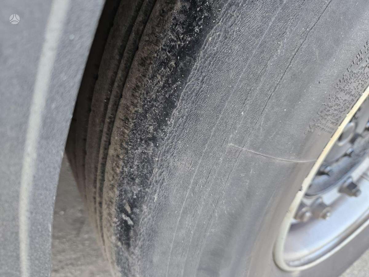 Krone SD MEGA, užuolaidinės / tentinės