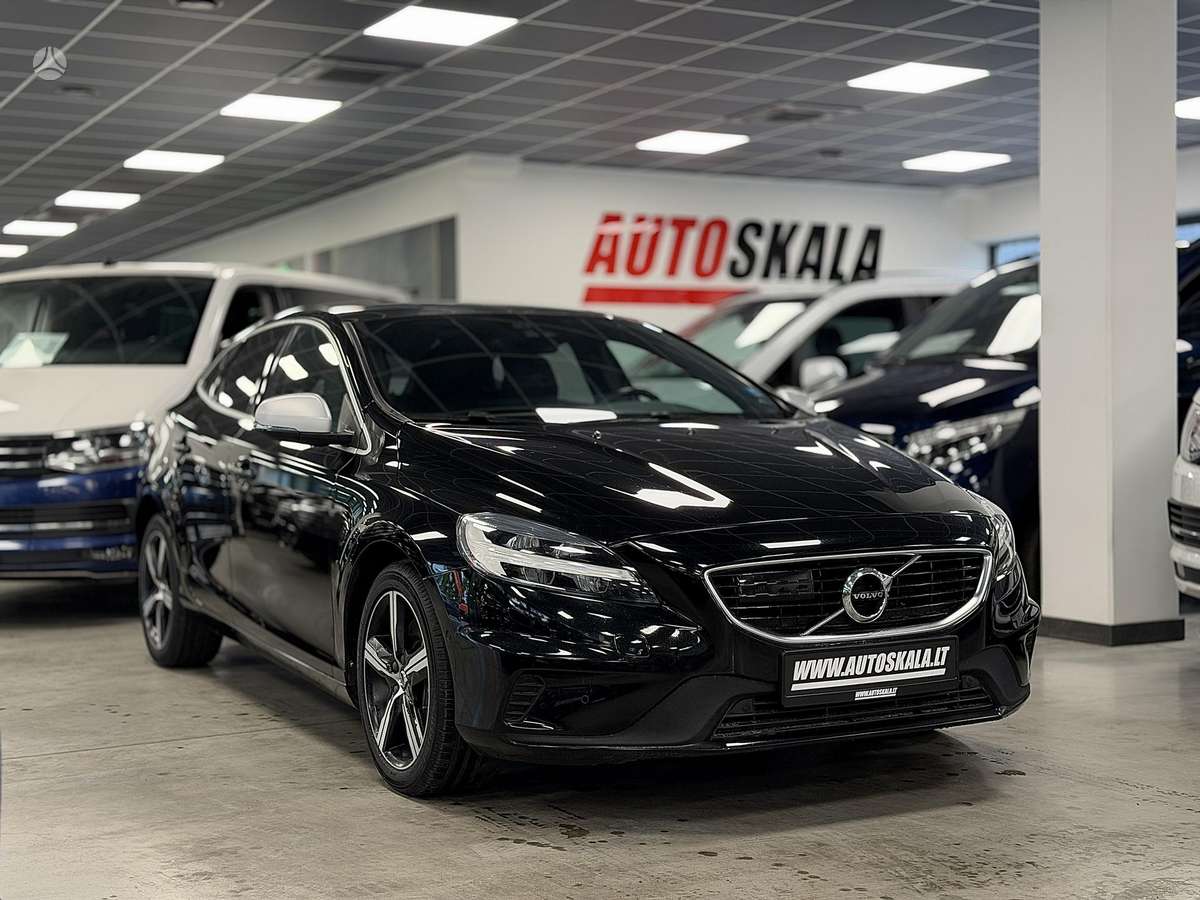 Volvo V40, 2.0 l., hatchback