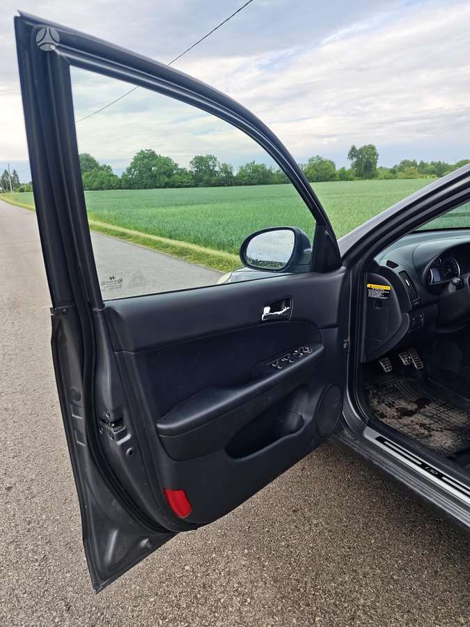 Hyundai i30, 1.6 l., hatchback