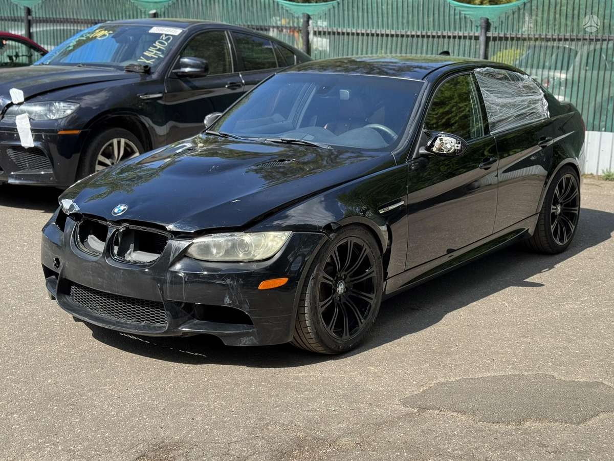 BMW M3, 4.0 l., Седан