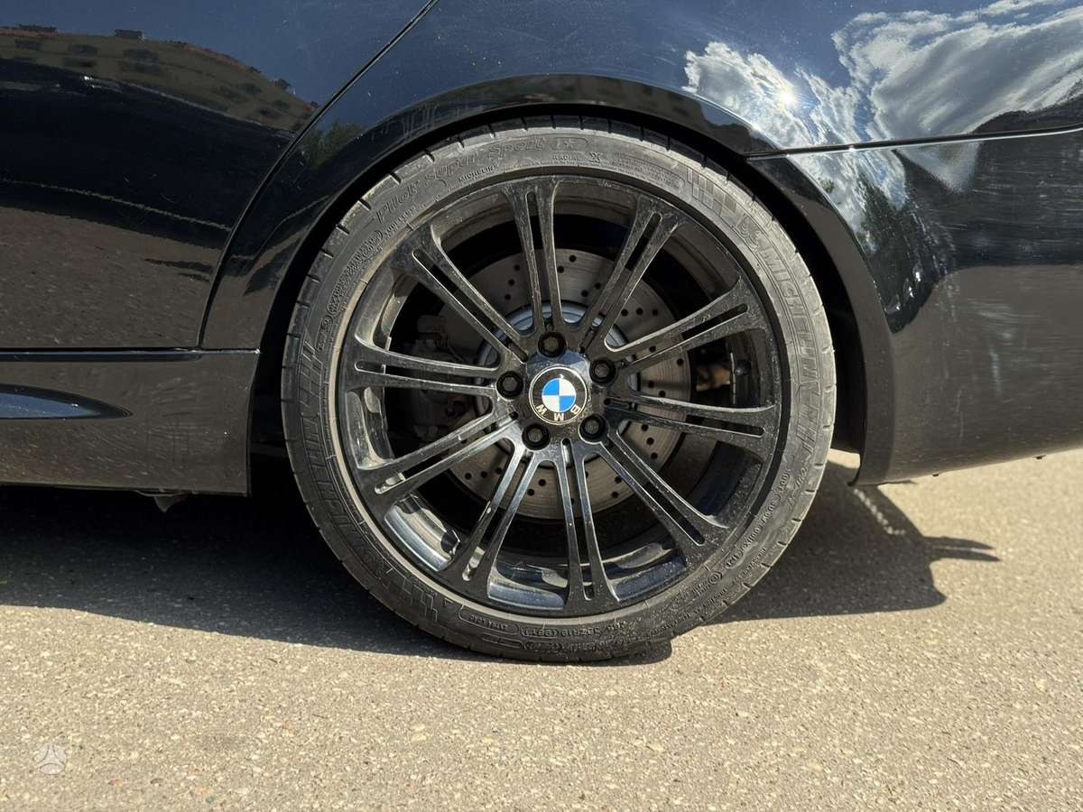 BMW M3, 4.0 l., Седан