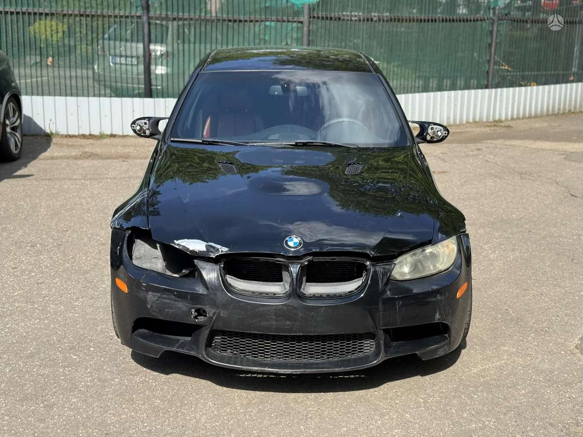 BMW M3, 4.0 l., Седан