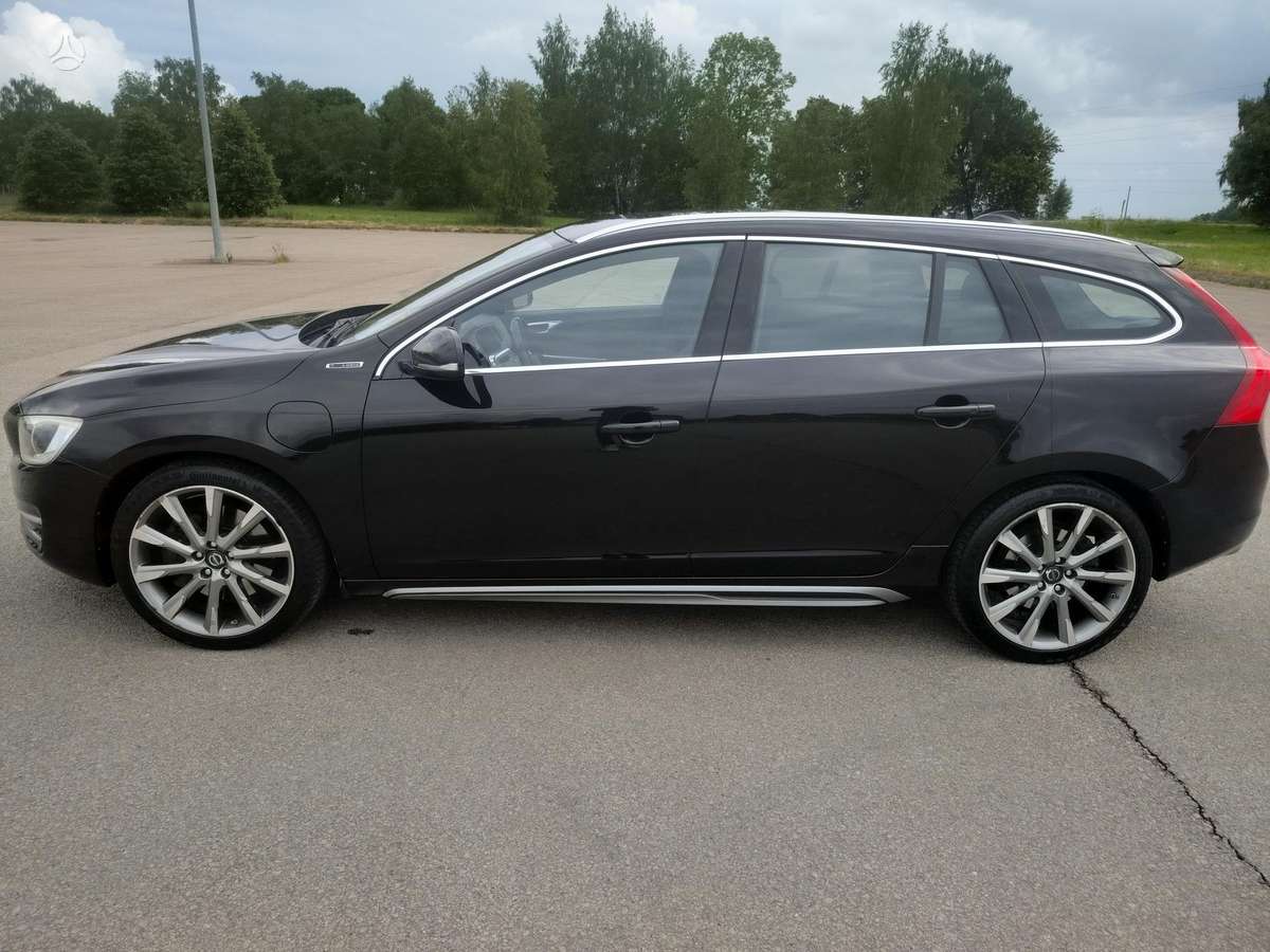Volvo V60, 2.4 l., Универсал
