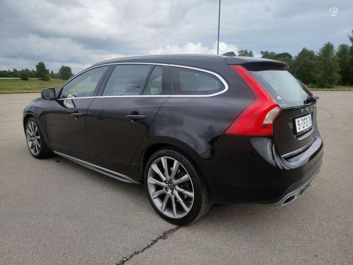 Volvo V60, 2.4 l., Универсал