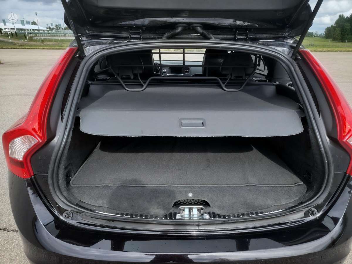 Volvo V60, 2.4 l., Универсал