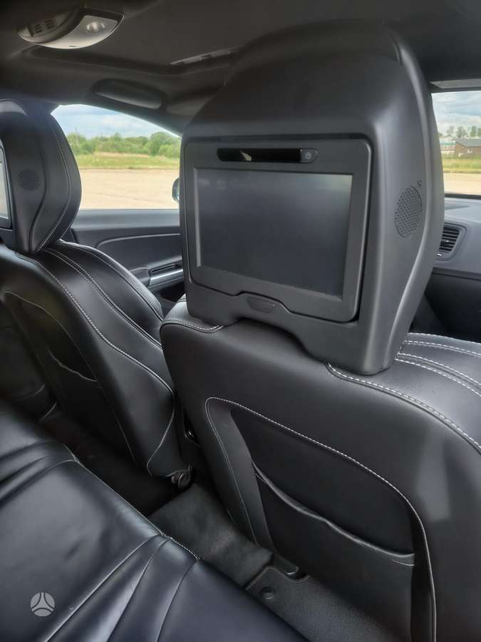 Volvo V60, 2.4 l., Универсал