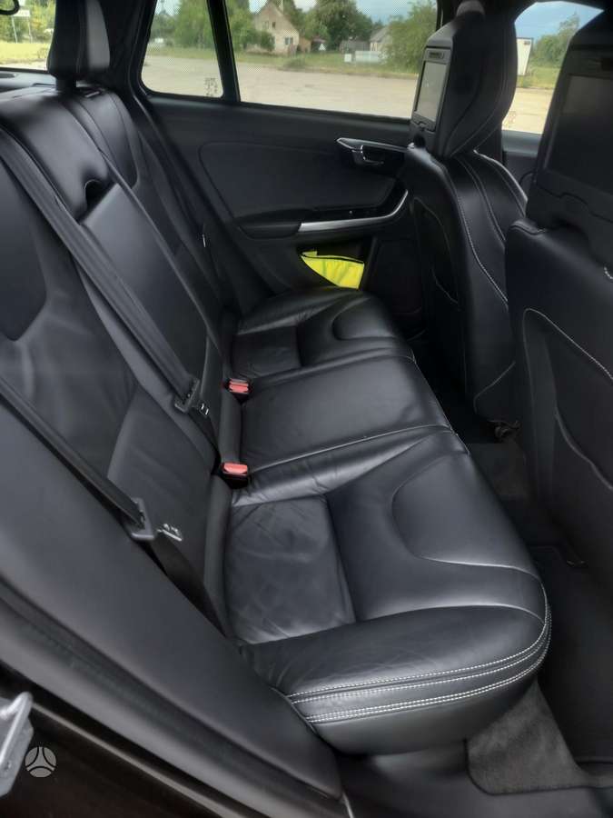Volvo V60, 2.4 l., Универсал