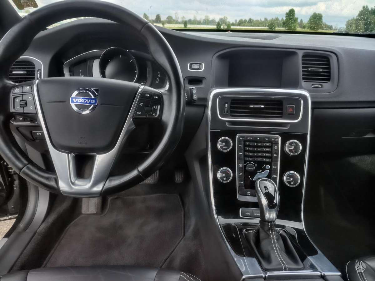 Volvo V60, 2.4 l., Универсал
