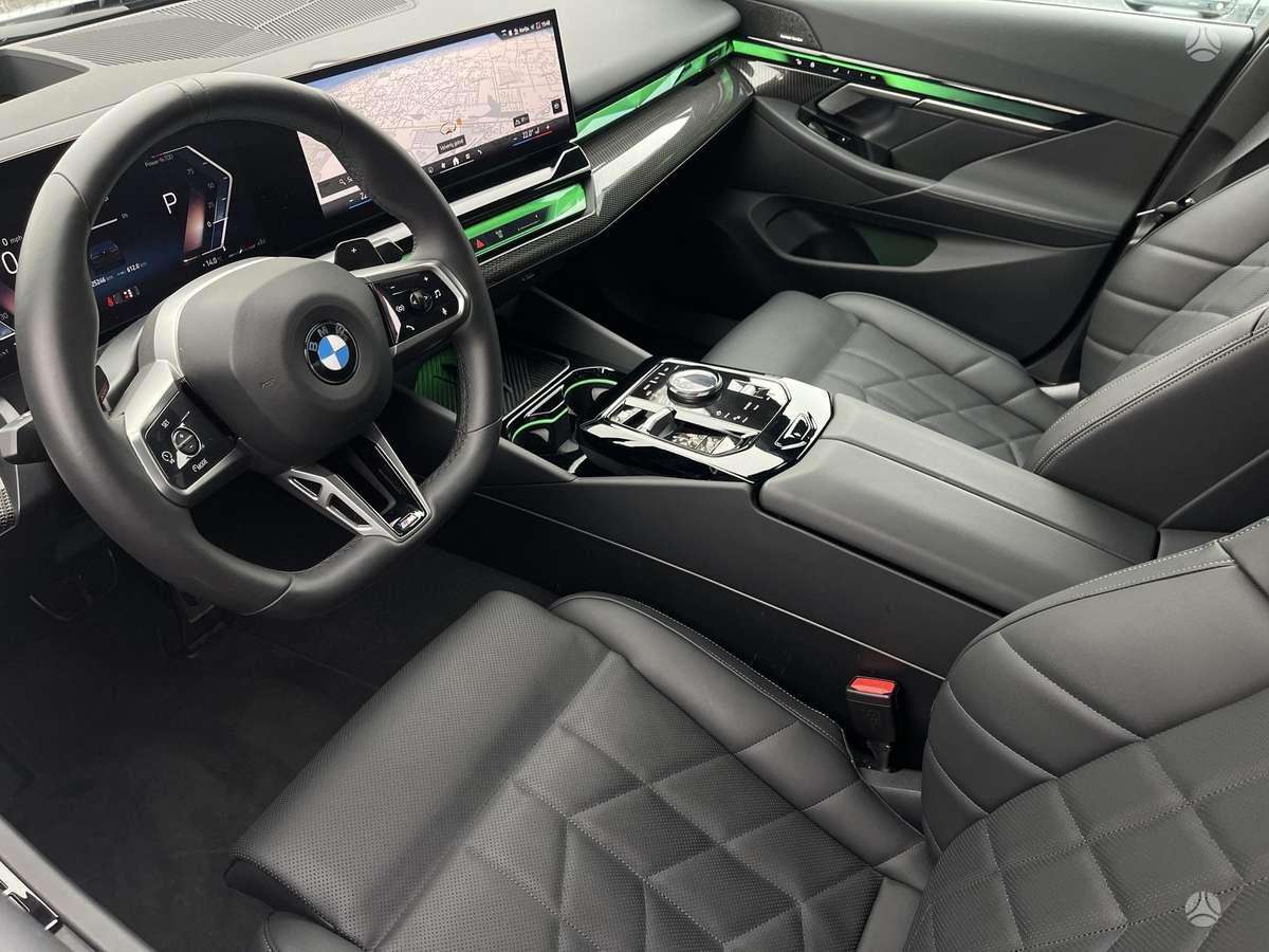 BMW 520, 2.0 l., sedanas