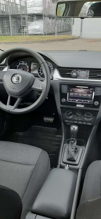 Skoda Rapid, 1.0 l., hatchback